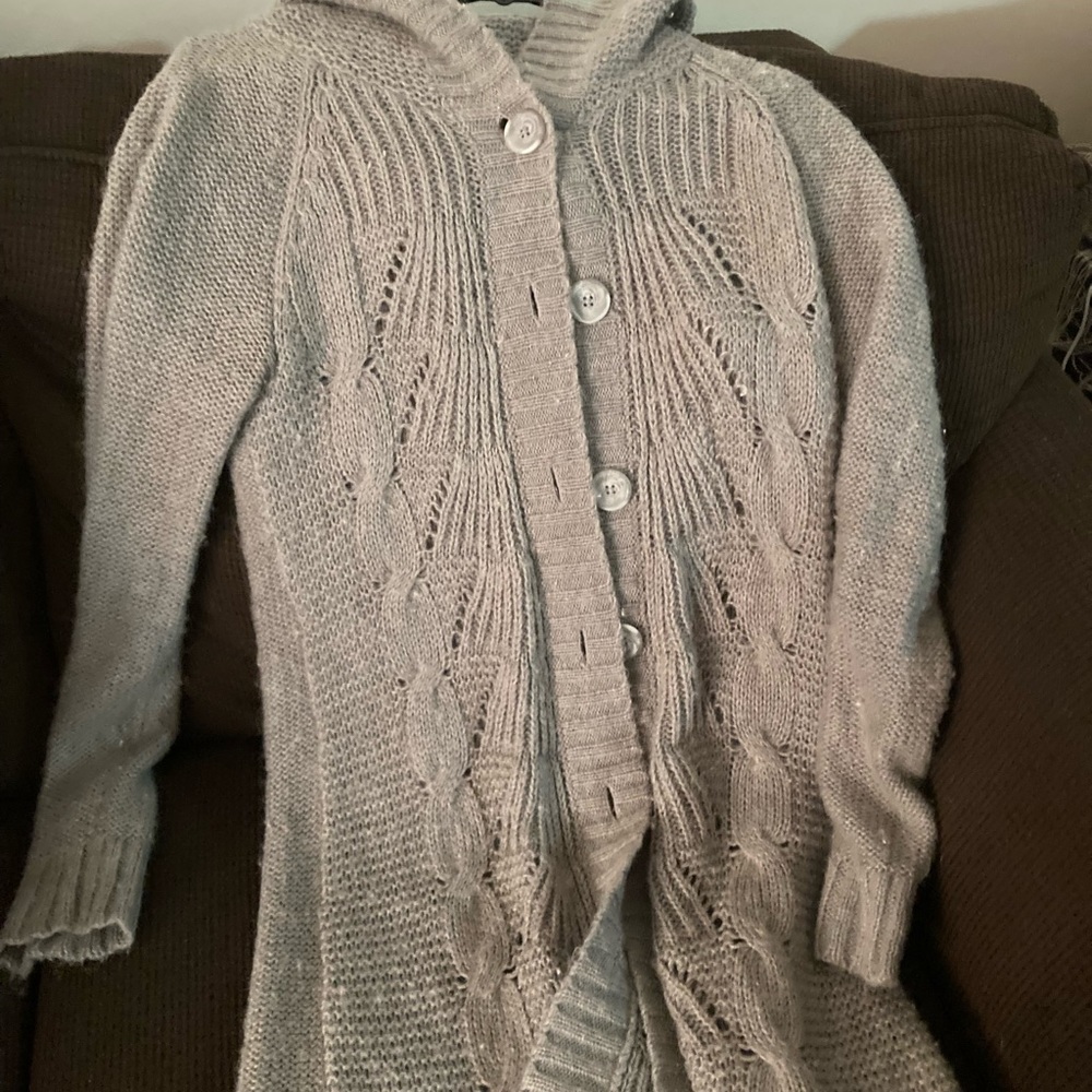 Old navy sweater